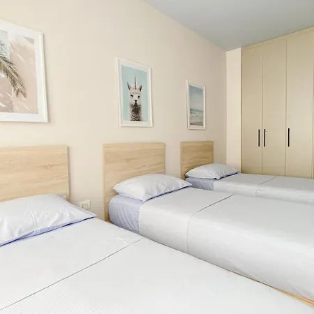 By The Sea - Hbs Apartament Golem (Tirana)