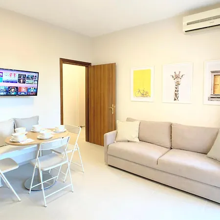 By The Sea - Hbs Appartement Golem (Tirana)