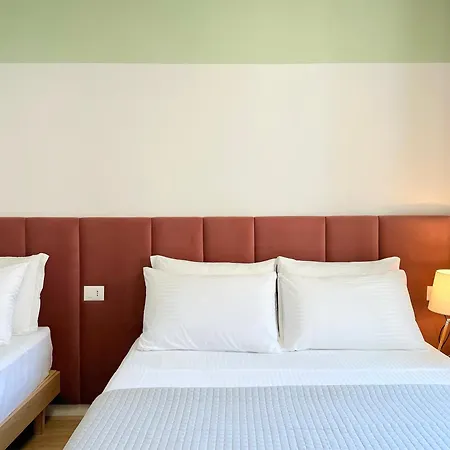 By The Sea - Hbs Golem (Tirana)