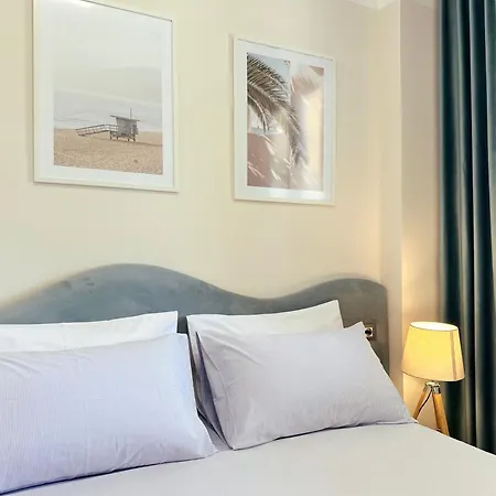 By The Sea - Hbs Golem (Tirana)